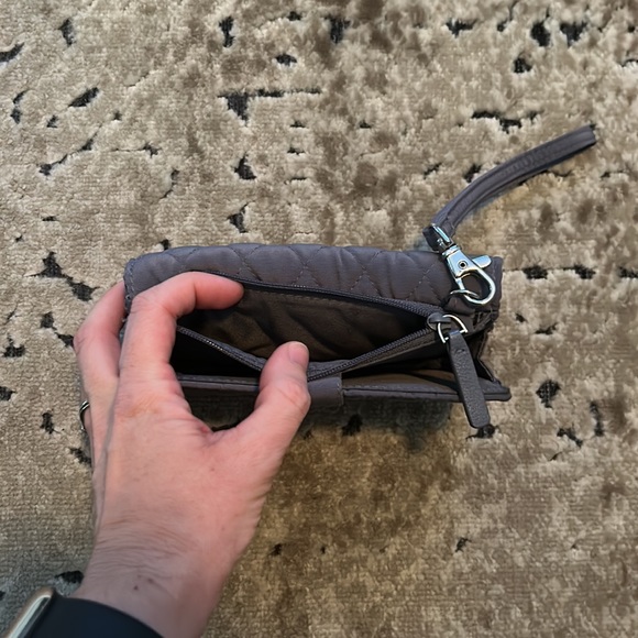 Vera Bradley Wrislet Wallet - Picture 6 of 6